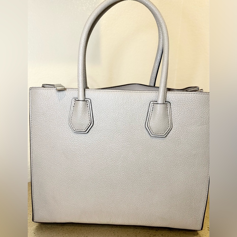 Michael Kors Large Gray Pebbled Leather Tote - Picture 16 of 17